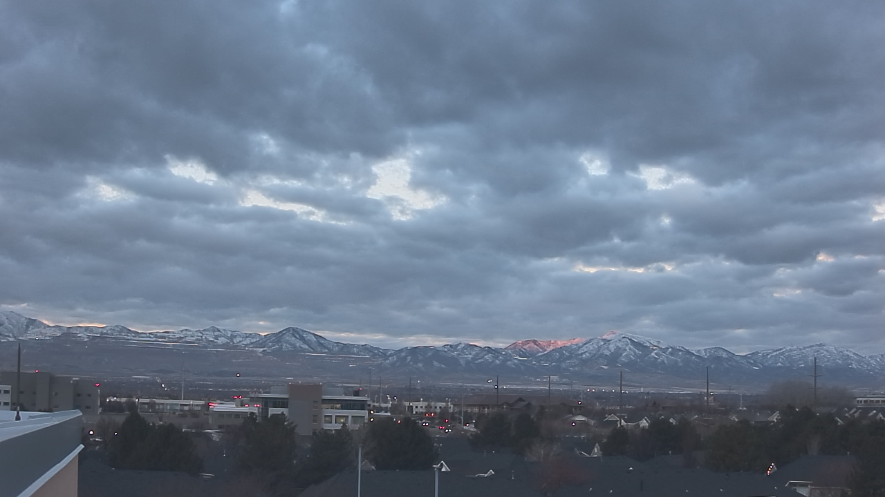 Thumbnail for current weather camera view from Juan Diego Catholic HS in Draper, Utah