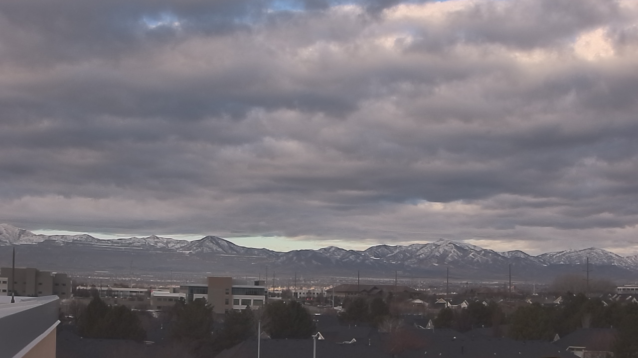 Thumbnail for current weather camera view from Juan Diego Catholic HS in Draper, Utah