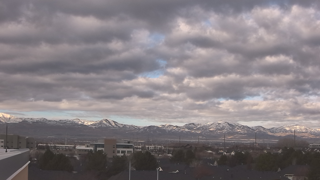 Thumbnail for current weather camera view from Juan Diego Catholic HS in Draper, Utah