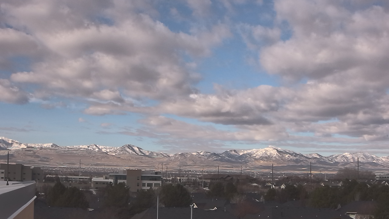 Thumbnail for current weather camera view from Juan Diego Catholic HS in Draper, Utah
