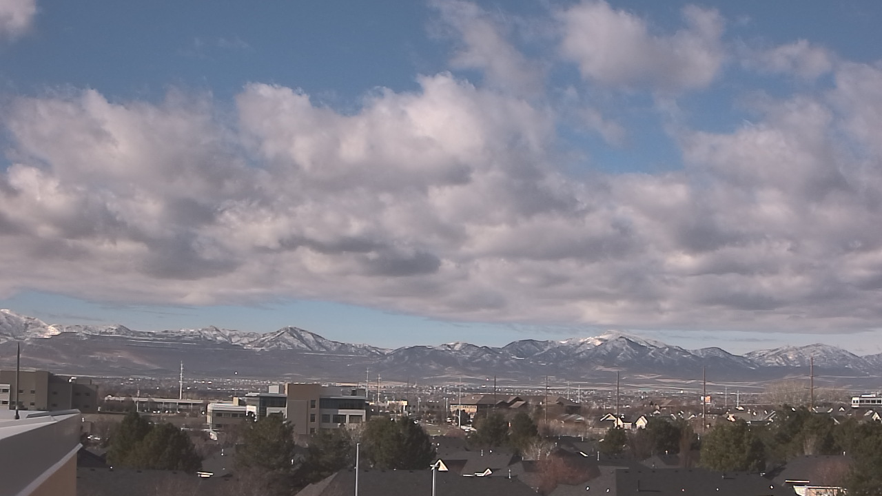 Thumbnail for current weather camera view from Juan Diego Catholic HS in Draper, Utah