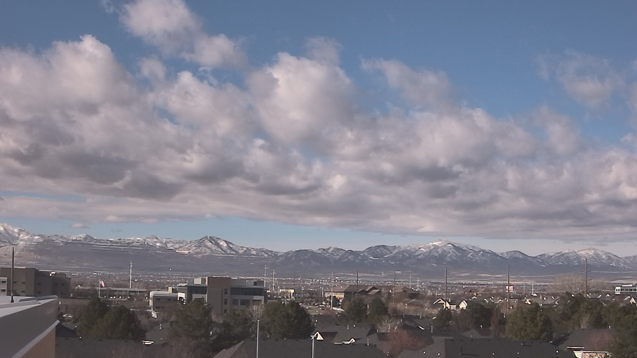 Thumbnail for current weather camera view from Juan Diego Catholic HS in Draper, Utah