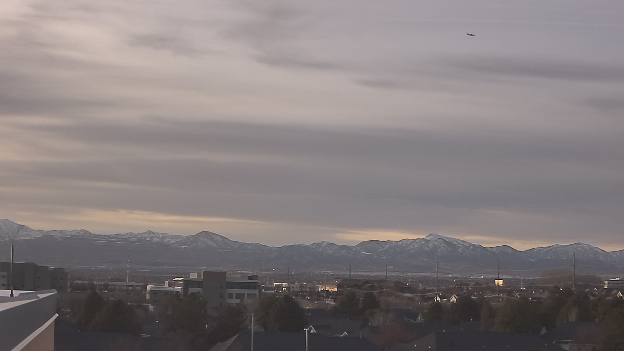 Thumbnail for current weather camera view from Juan Diego Catholic HS in Draper, Utah