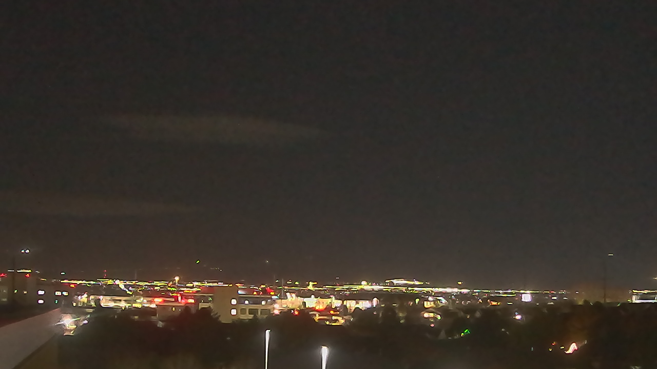 Thumbnail for current weather camera view from Juan Diego Catholic HS in Draper, Utah