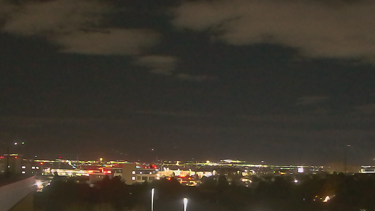 Thumbnail for current weather camera view from Juan Diego Catholic HS in Draper, Utah