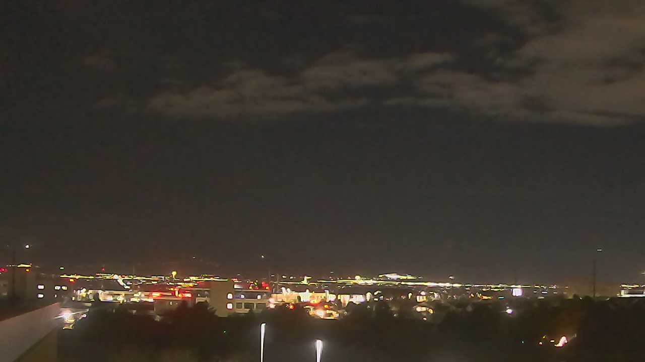 Thumbnail for current weather camera view from Juan Diego Catholic HS in Draper, Utah