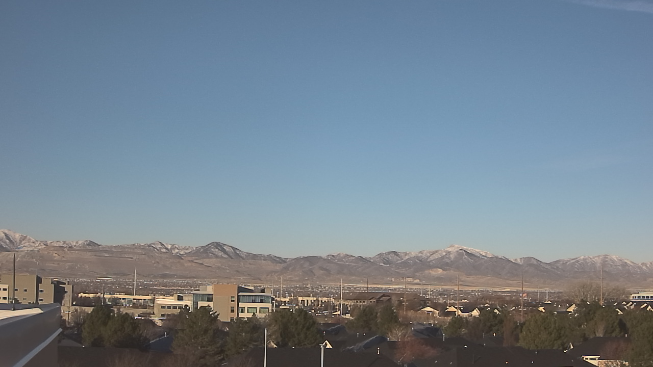 Thumbnail for current weather camera view from Juan Diego Catholic HS in Draper, Utah