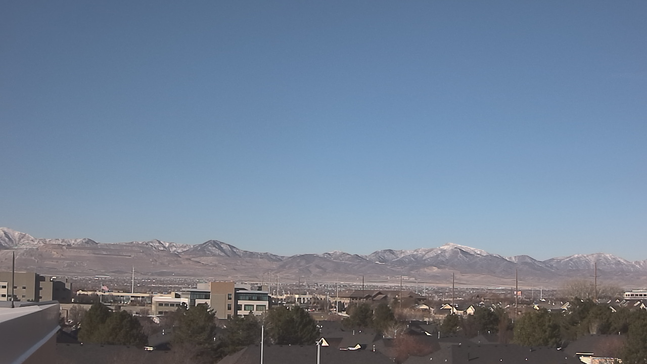 Thumbnail for current weather camera view from Juan Diego Catholic HS in Draper, Utah
