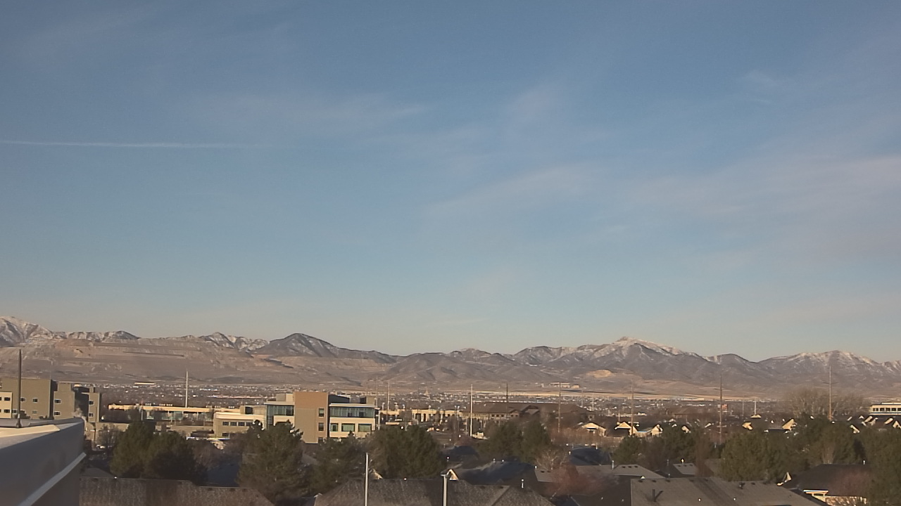 Thumbnail for current weather camera view from Juan Diego Catholic HS in Draper, Utah