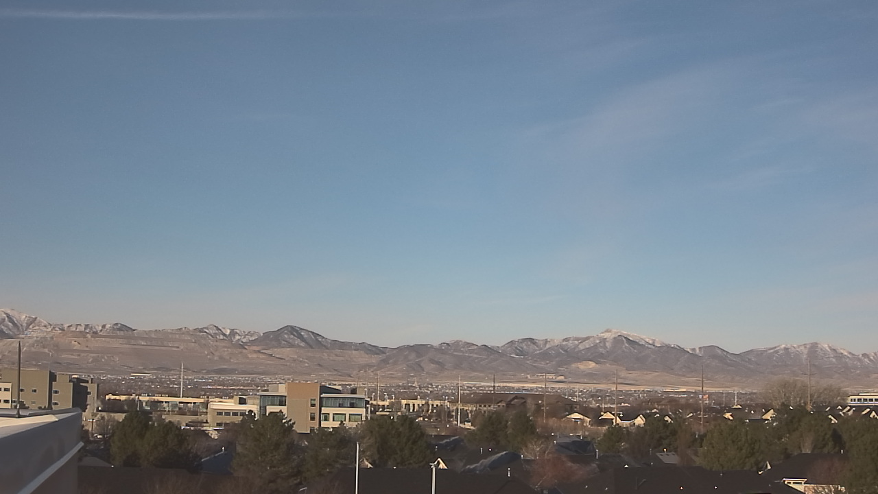 Thumbnail for current weather camera view from Juan Diego Catholic HS in Draper, Utah