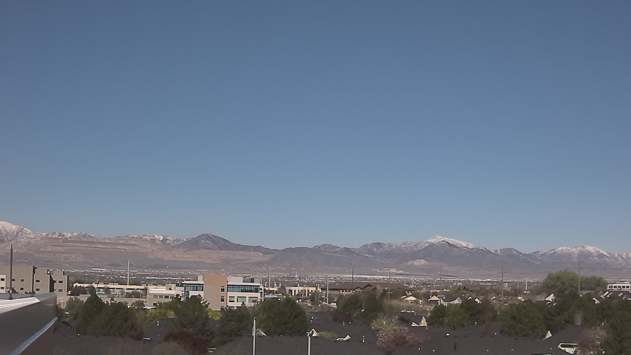 Thumbnail for current weather camera view from Juan Diego Catholic HS in Draper, Utah