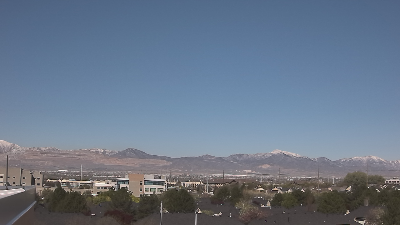 Thumbnail for current weather camera view from Juan Diego Catholic HS in Draper, Utah