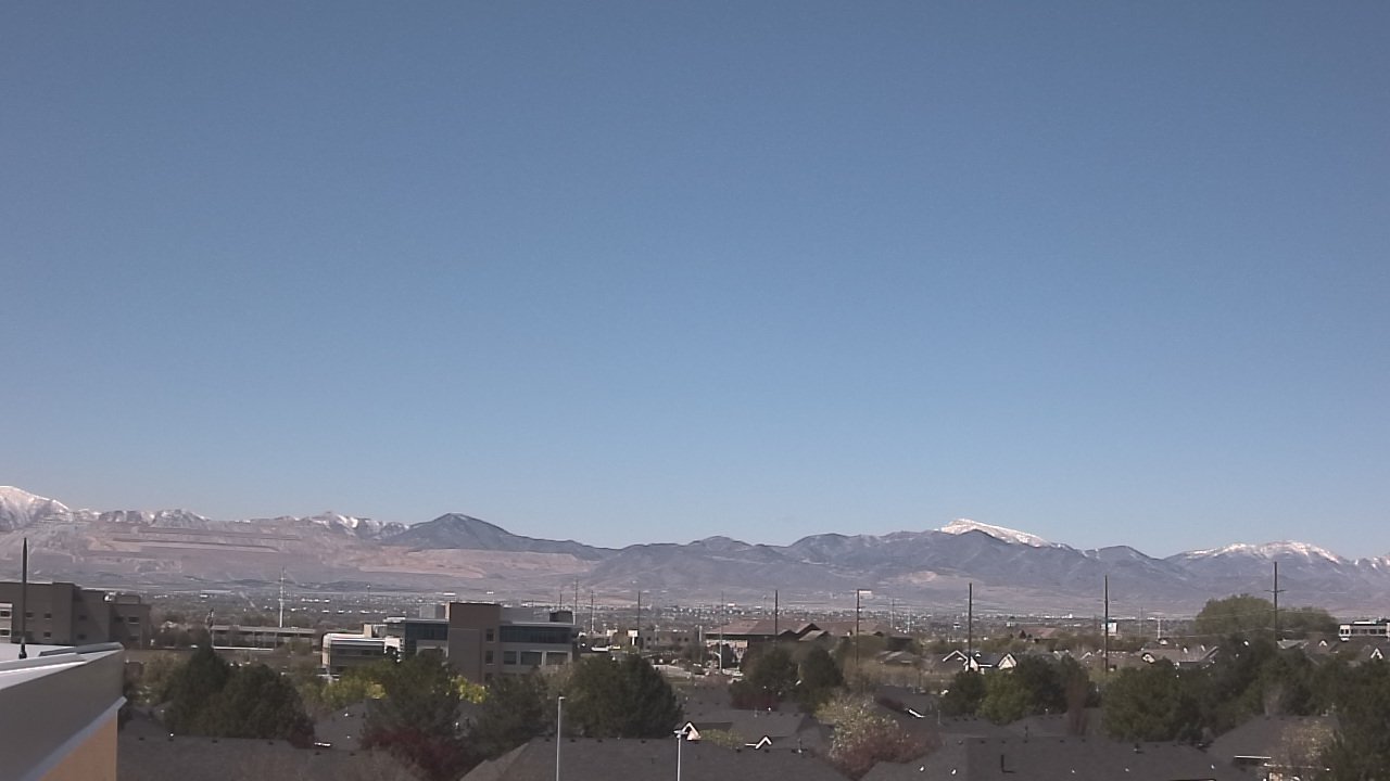 Thumbnail for current weather camera view from Juan Diego Catholic HS in Draper, Utah