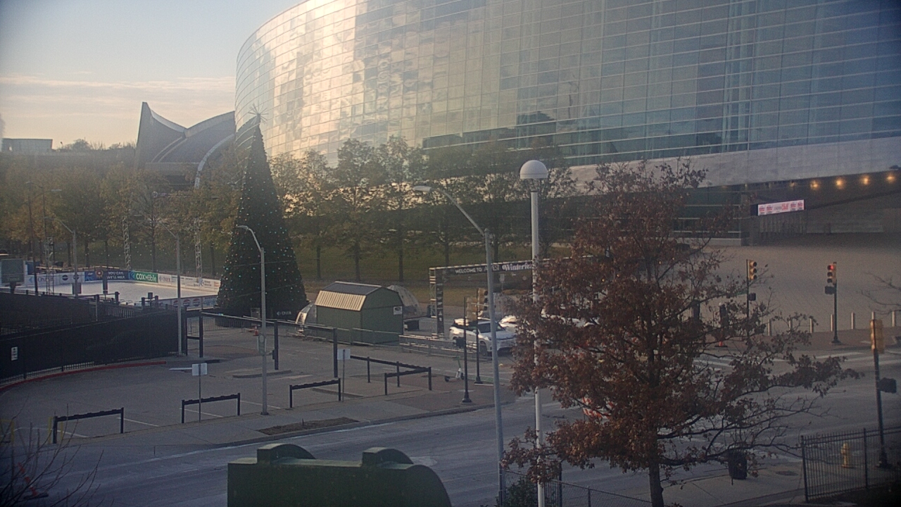 Thumbnail for current weather camera view from Denver Station in Tulsa, Oklahoma