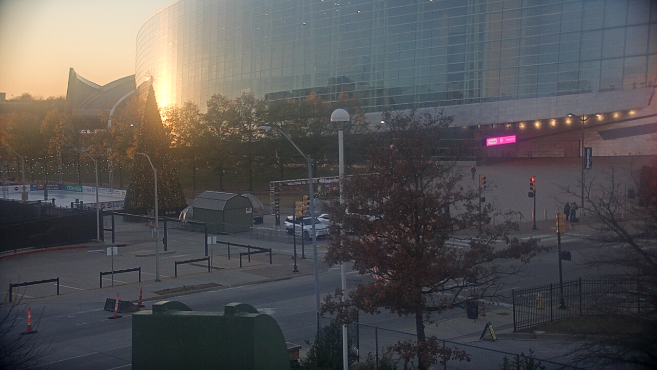 Thumbnail for current weather camera view from Denver Station in Tulsa, Oklahoma