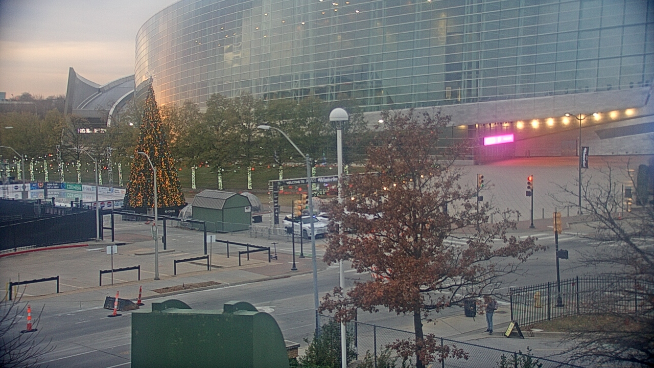 Thumbnail for current weather camera view from Denver Station in Tulsa, Oklahoma