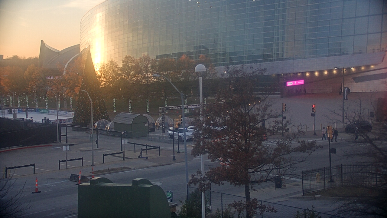 Thumbnail for current weather camera view from Denver Station in Tulsa, Oklahoma