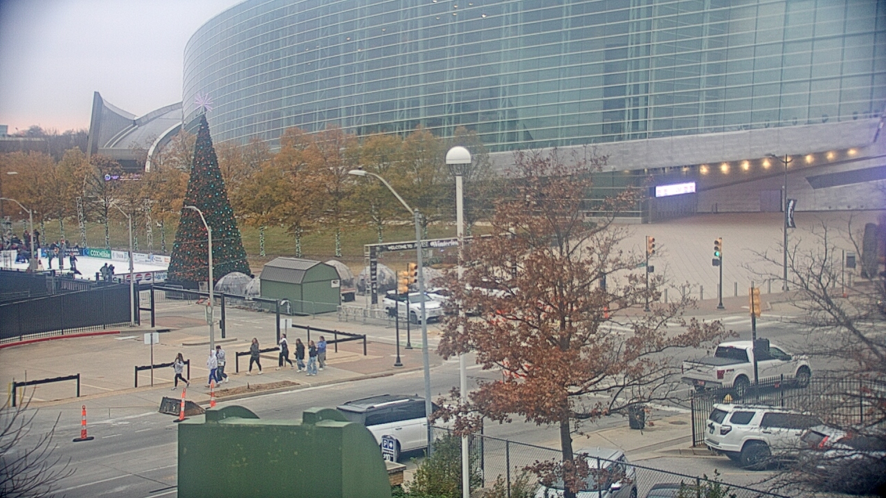 Thumbnail for current weather camera view from Denver Station in Tulsa, Oklahoma