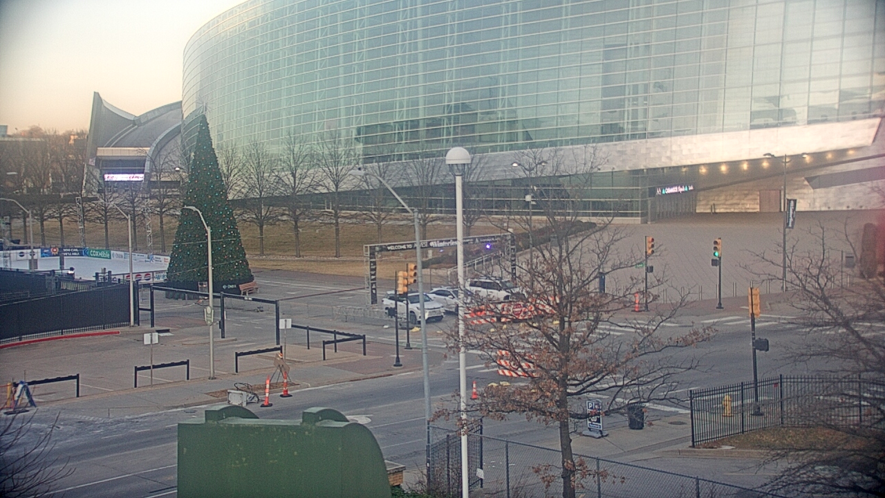 Thumbnail for current weather camera view from Denver Station in Tulsa, Oklahoma