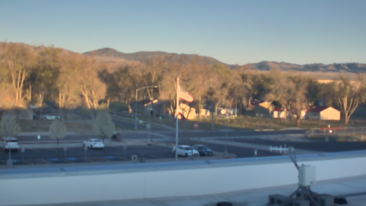 Thumbnail for current weather camera view from Dugway HS in Dugway, Utah