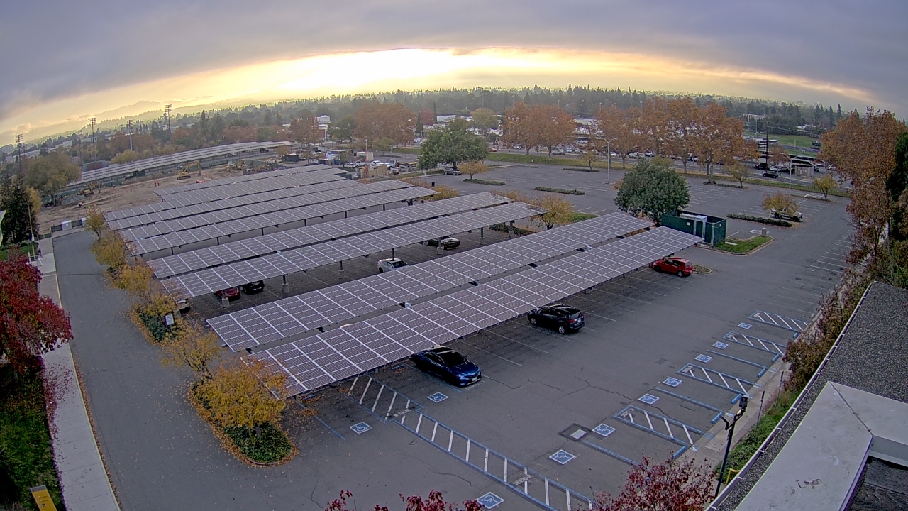 Thumbnail for current weather camera view from Diablo Valley College in Pleasant Hill, California