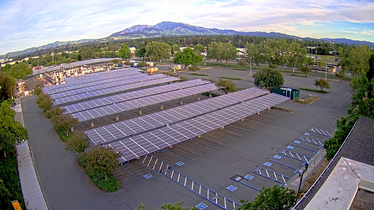Thumbnail for current weather camera view from Diablo Valley College in Pleasant Hill, California