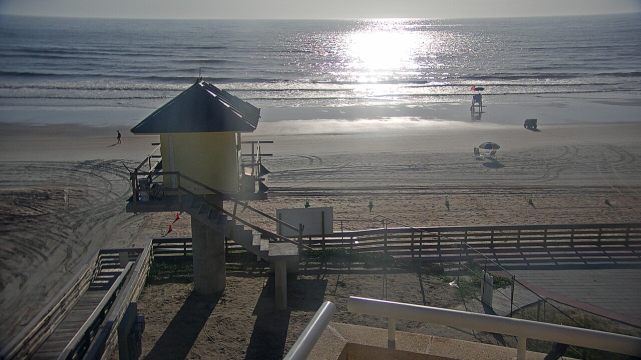 Thumbnail for current weather camera view from Volusia County Lifeguard HQ Admin Center in Daytona Beach, Florida