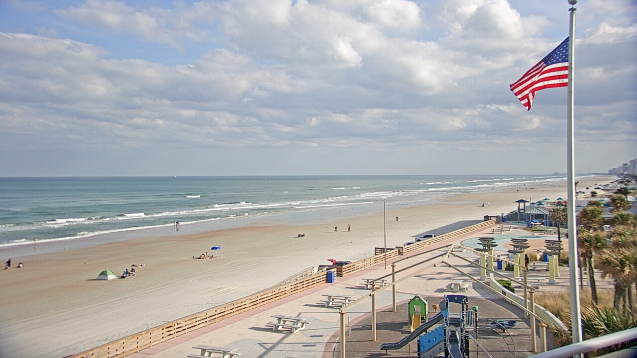 Thumbnail for current weather camera view from Volusia County Lifeguard HQ Admin Center in Daytona Beach, Florida