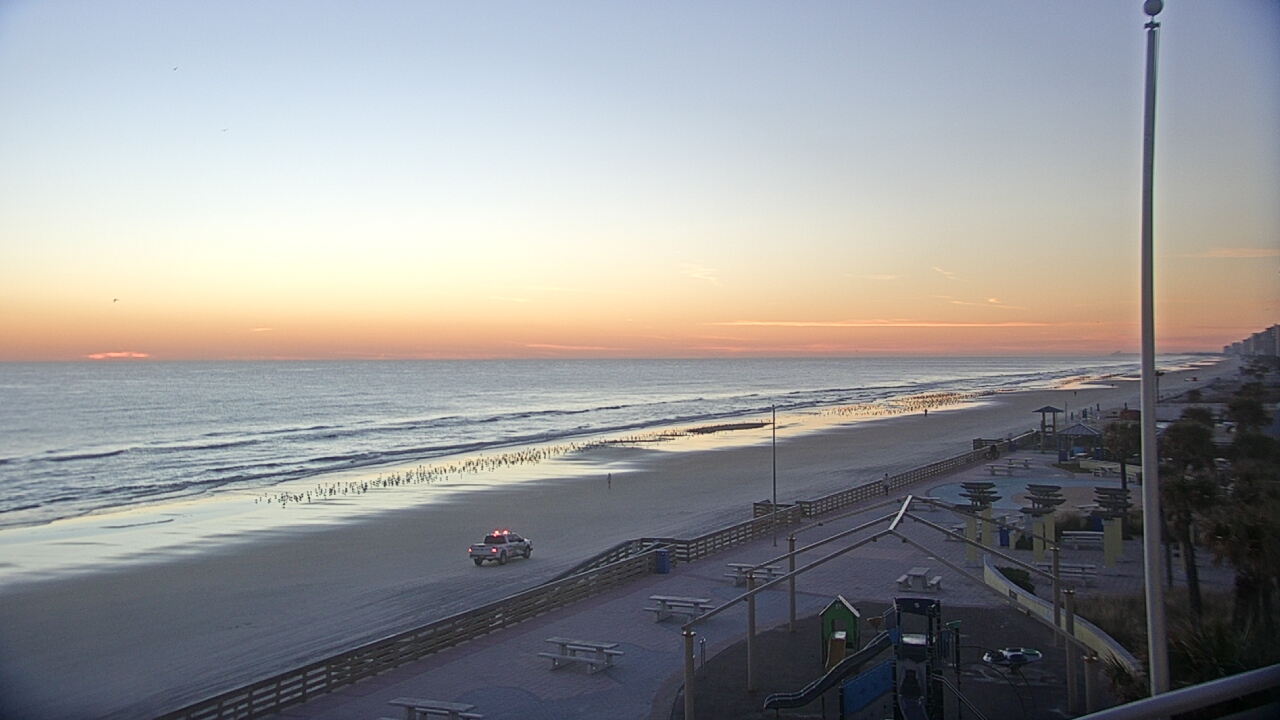 Thumbnail for current weather camera view from Volusia County Lifeguard HQ Admin Center in Daytona Beach, Florida