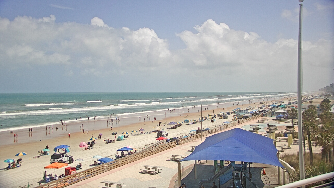 Thumbnail for current weather camera view from Volusia County Lifeguard HQ Admin Center in Daytona Beach, Florida