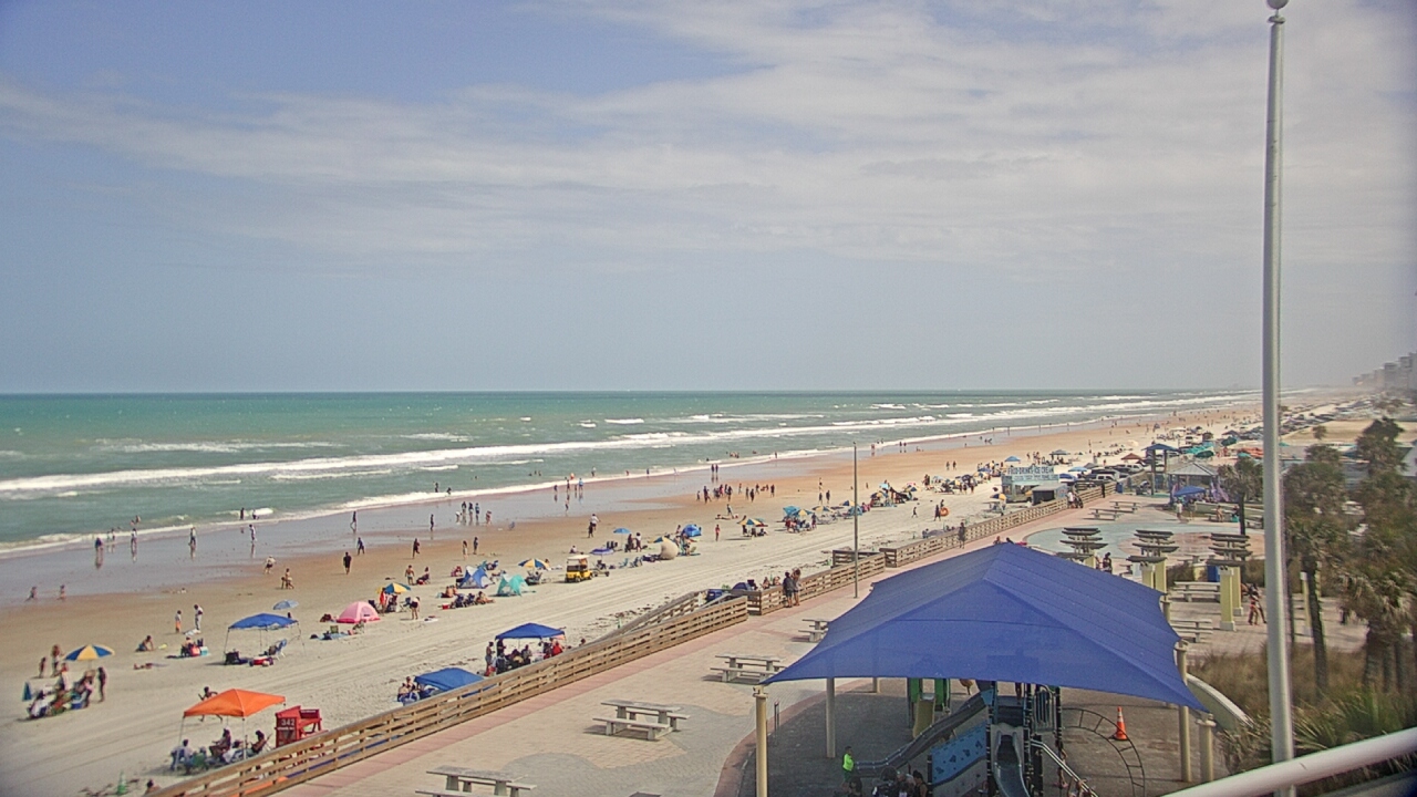 Thumbnail for current weather camera view from Volusia County Lifeguard HQ Admin Center in Daytona Beach, Florida