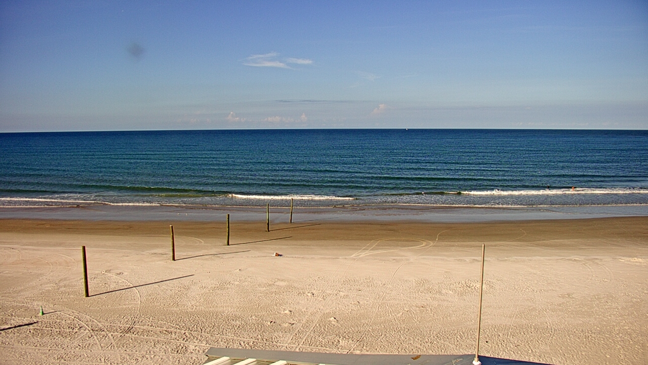 Thumbnail for current weather camera view from Volusia County - Ponce Control Tower in Ponce Inlet, Florida