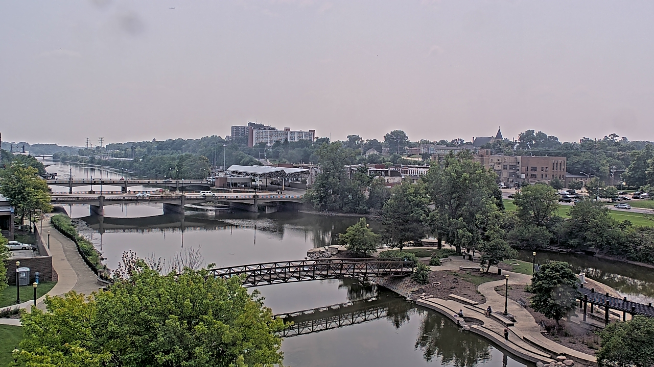 Thumbnail for current weather camera view from City of Elgin in Elgin, Illinois