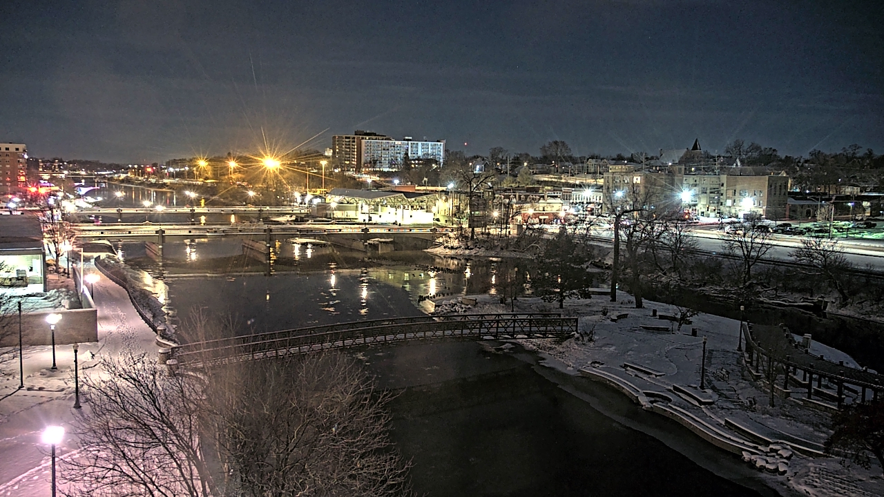 Thumbnail for current weather camera view from City of Elgin in Elgin, Illinois