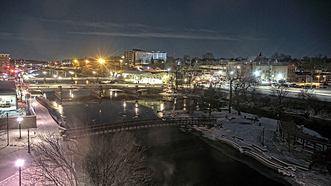 Thumbnail for current weather camera view from City of Elgin in Elgin, Illinois