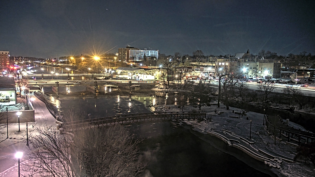 Thumbnail for current weather camera view from City of Elgin in Elgin, Illinois