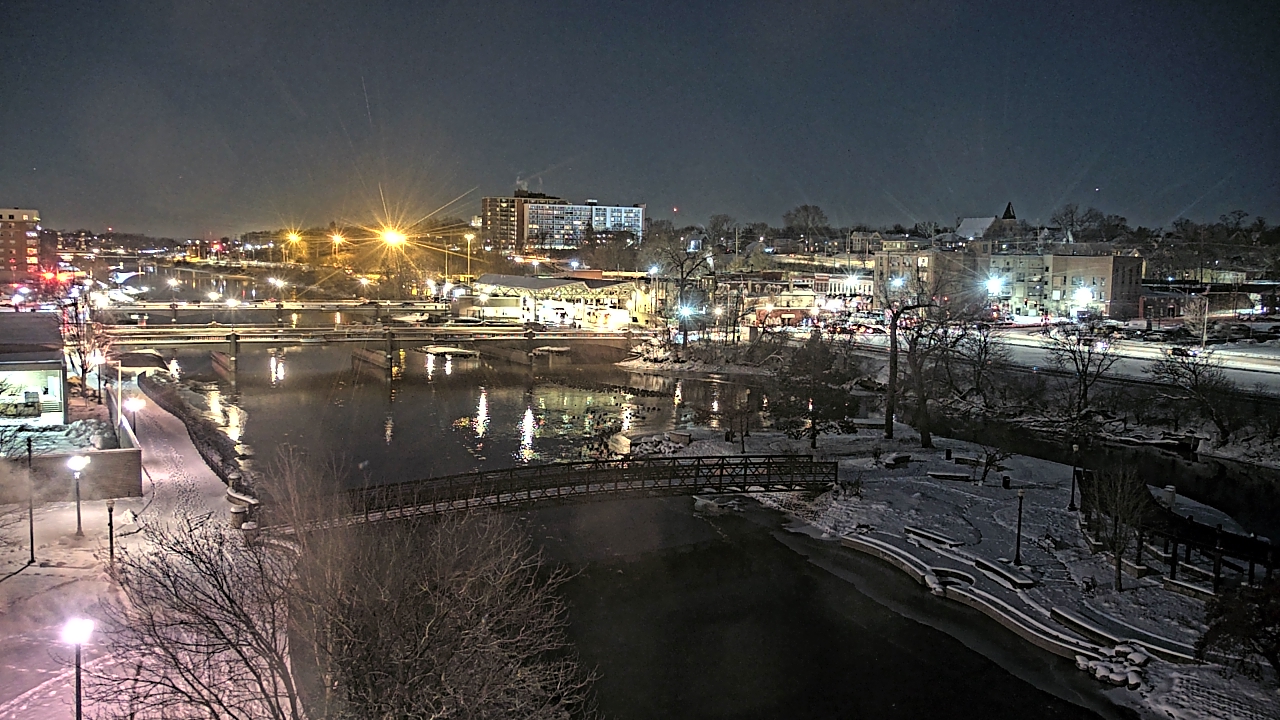 Thumbnail for current weather camera view from City of Elgin in Elgin, Illinois