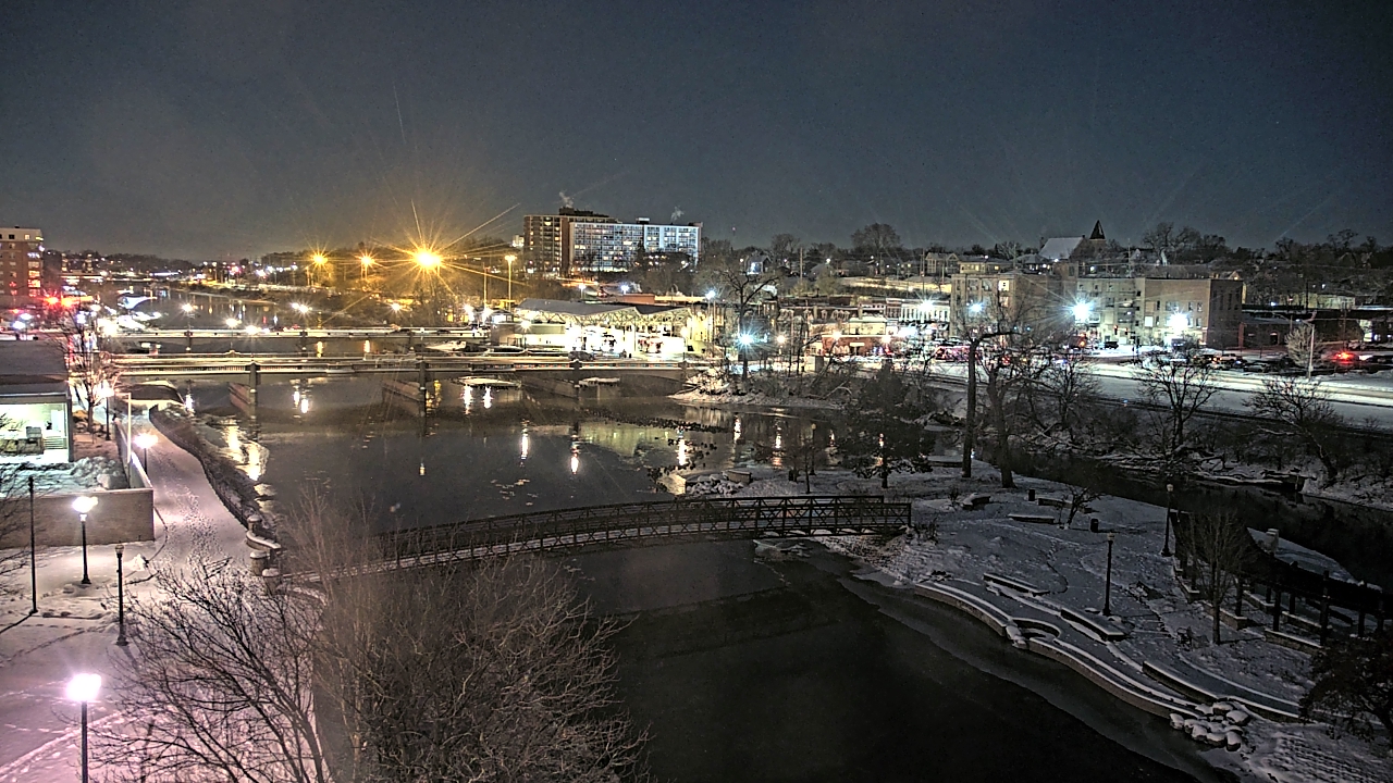 Thumbnail for current weather camera view from City of Elgin in Elgin, Illinois