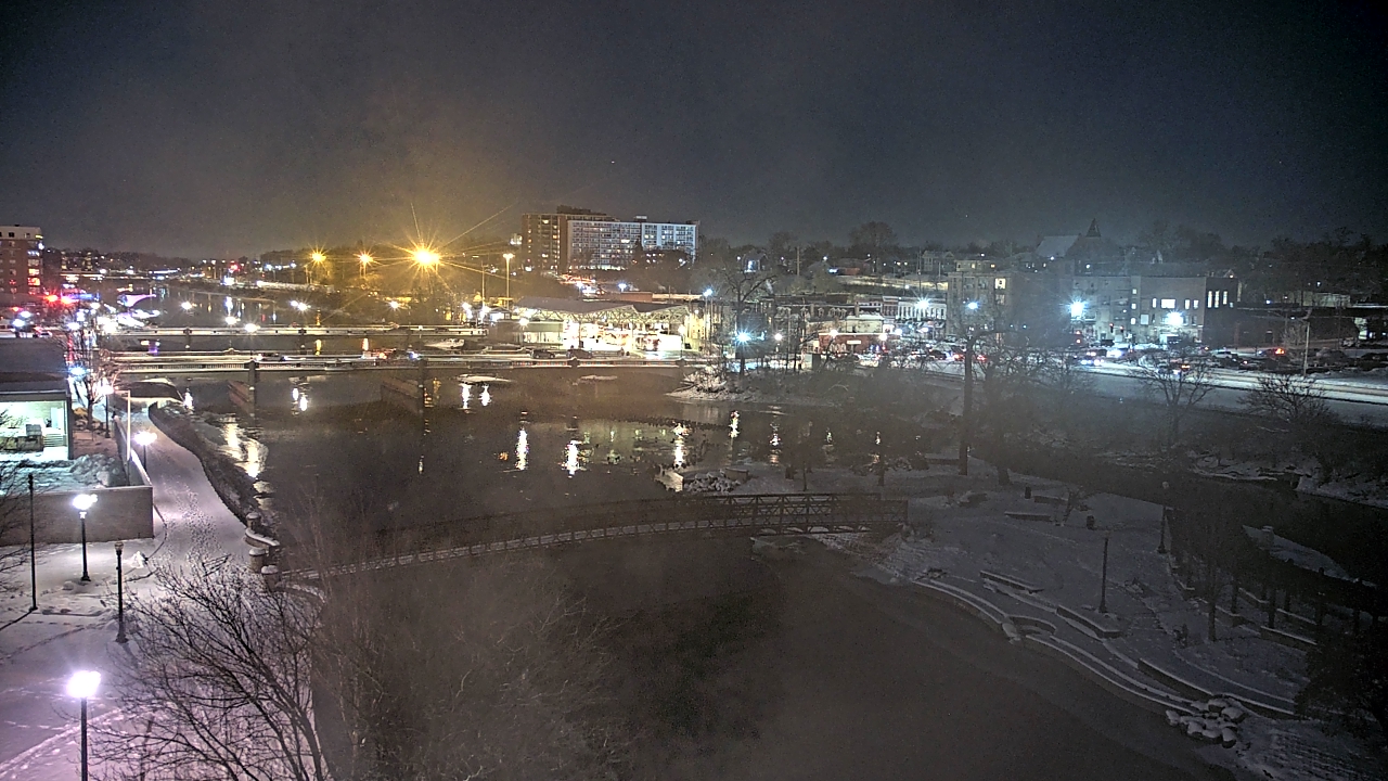 Thumbnail for current weather camera view from City of Elgin in Elgin, Illinois