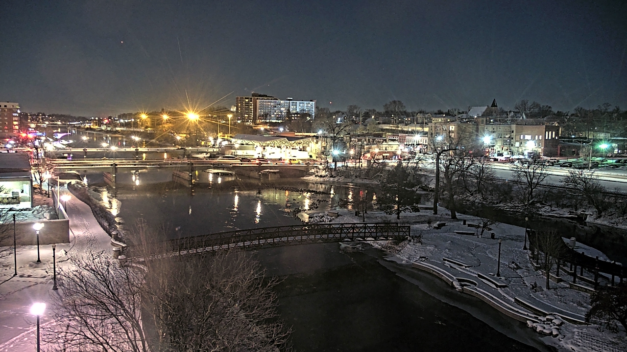 Thumbnail for current weather camera view from City of Elgin in Elgin, Illinois