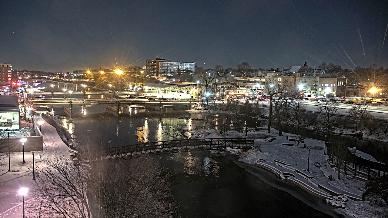 Thumbnail for current weather camera view from City of Elgin in Elgin, Illinois