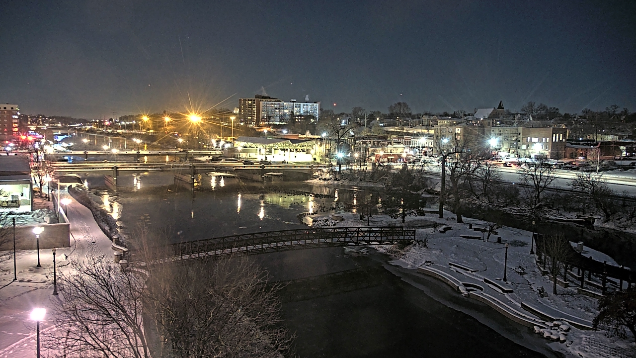 Thumbnail for current weather camera view from City of Elgin in Elgin, Illinois