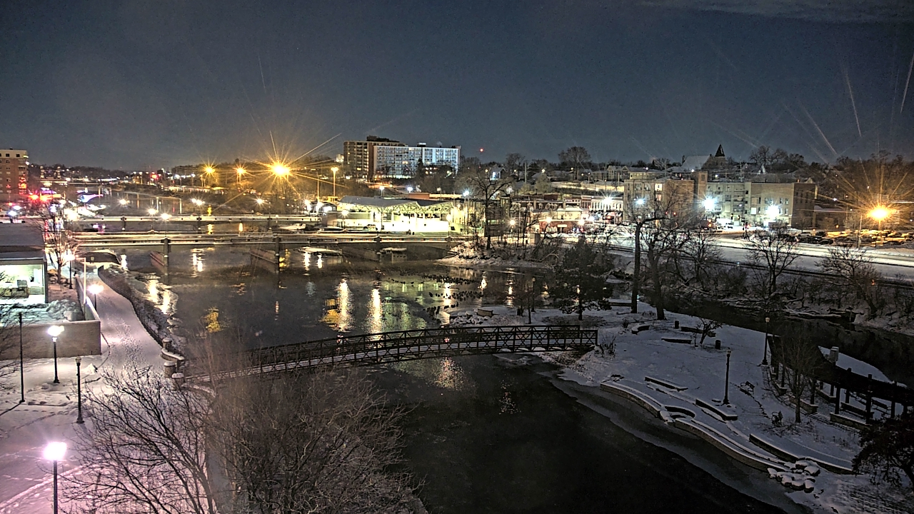 Thumbnail for current weather camera view from City of Elgin in Elgin, Illinois