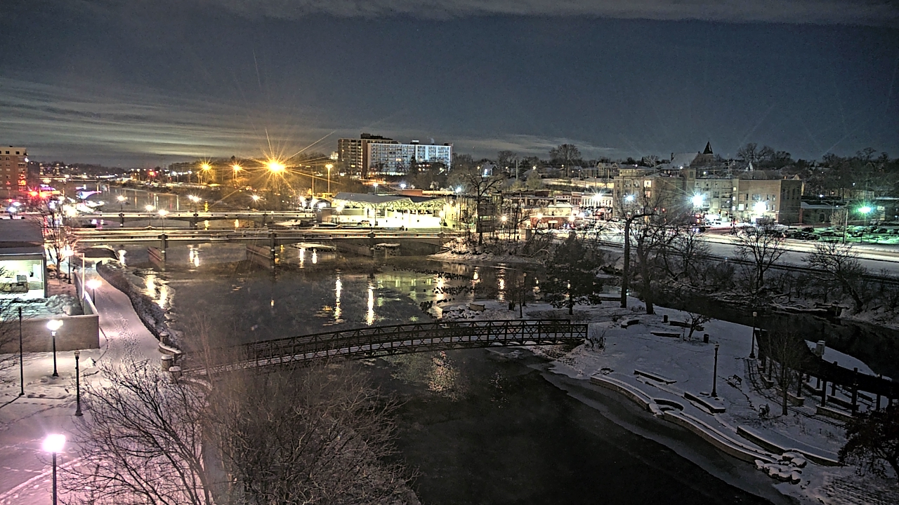 Thumbnail for current weather camera view from City of Elgin in Elgin, Illinois