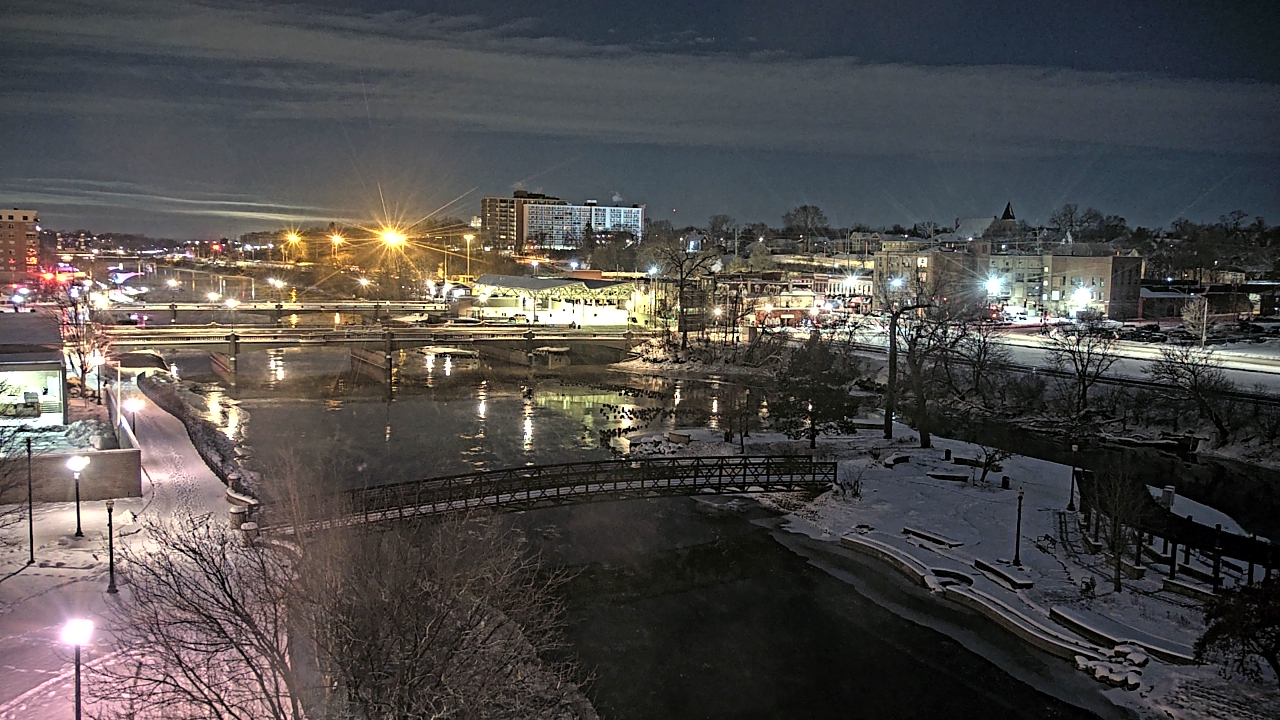 Thumbnail for current weather camera view from City of Elgin in Elgin, Illinois