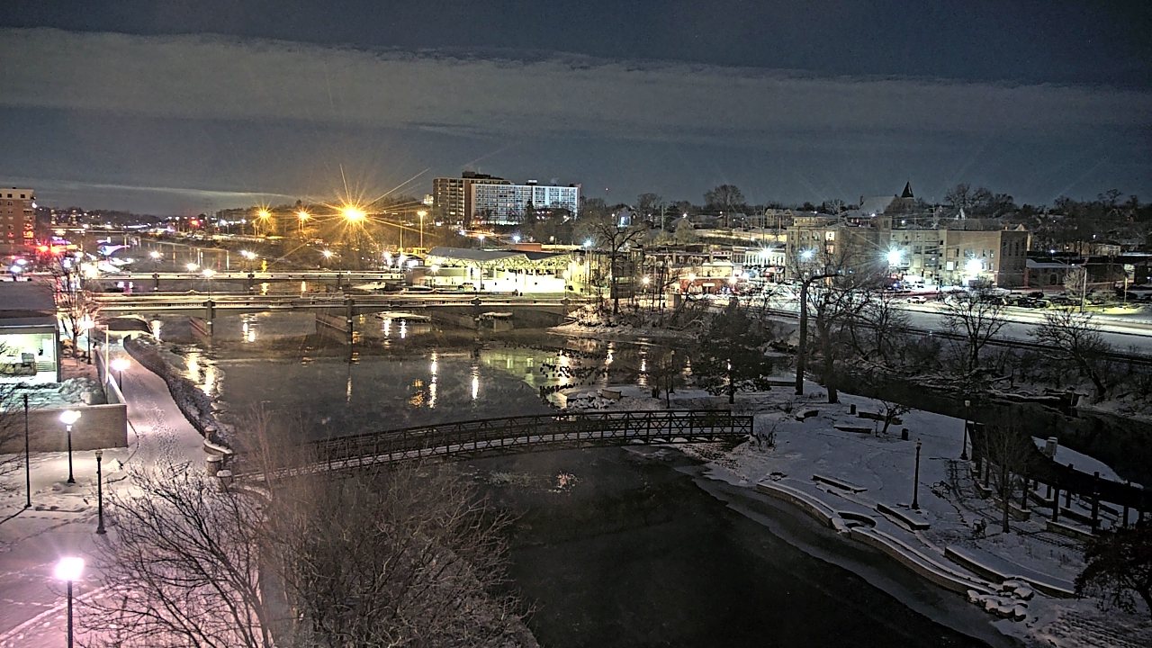 Thumbnail for current weather camera view from City of Elgin in Elgin, Illinois