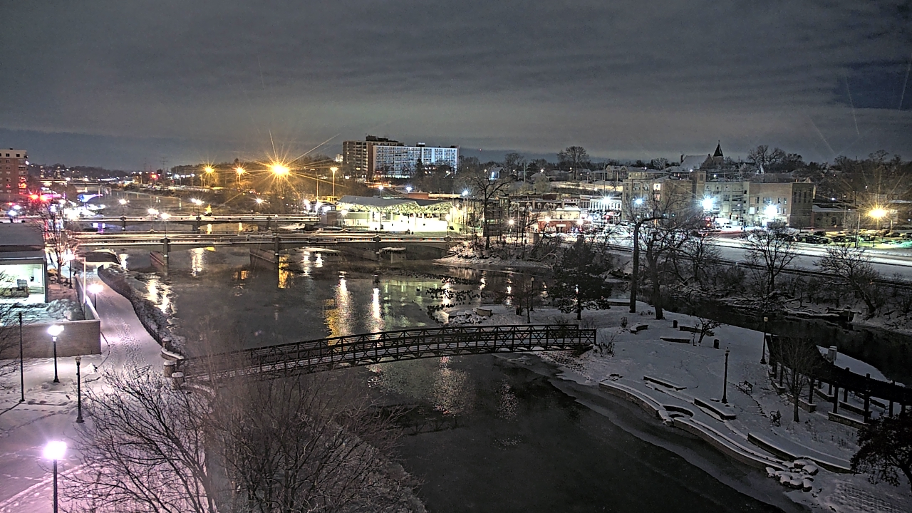 Thumbnail for current weather camera view from City of Elgin in Elgin, Illinois