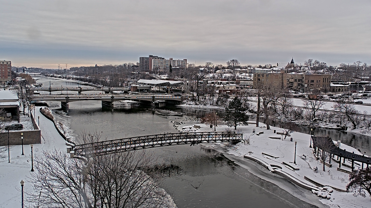 Thumbnail for current weather camera view from City of Elgin in Elgin, Illinois