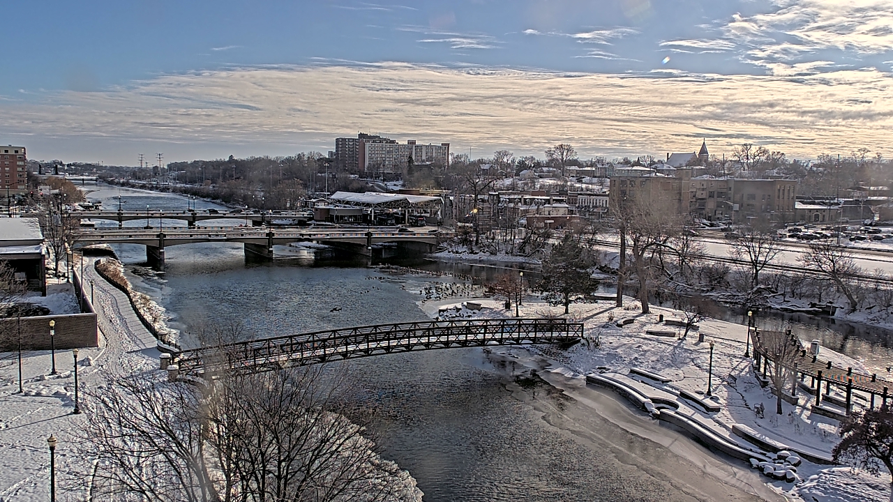 Thumbnail for current weather camera view from City of Elgin in Elgin, Illinois