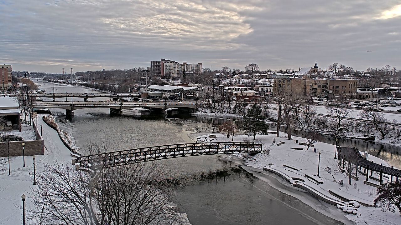 Thumbnail for current weather camera view from City of Elgin in Elgin, Illinois